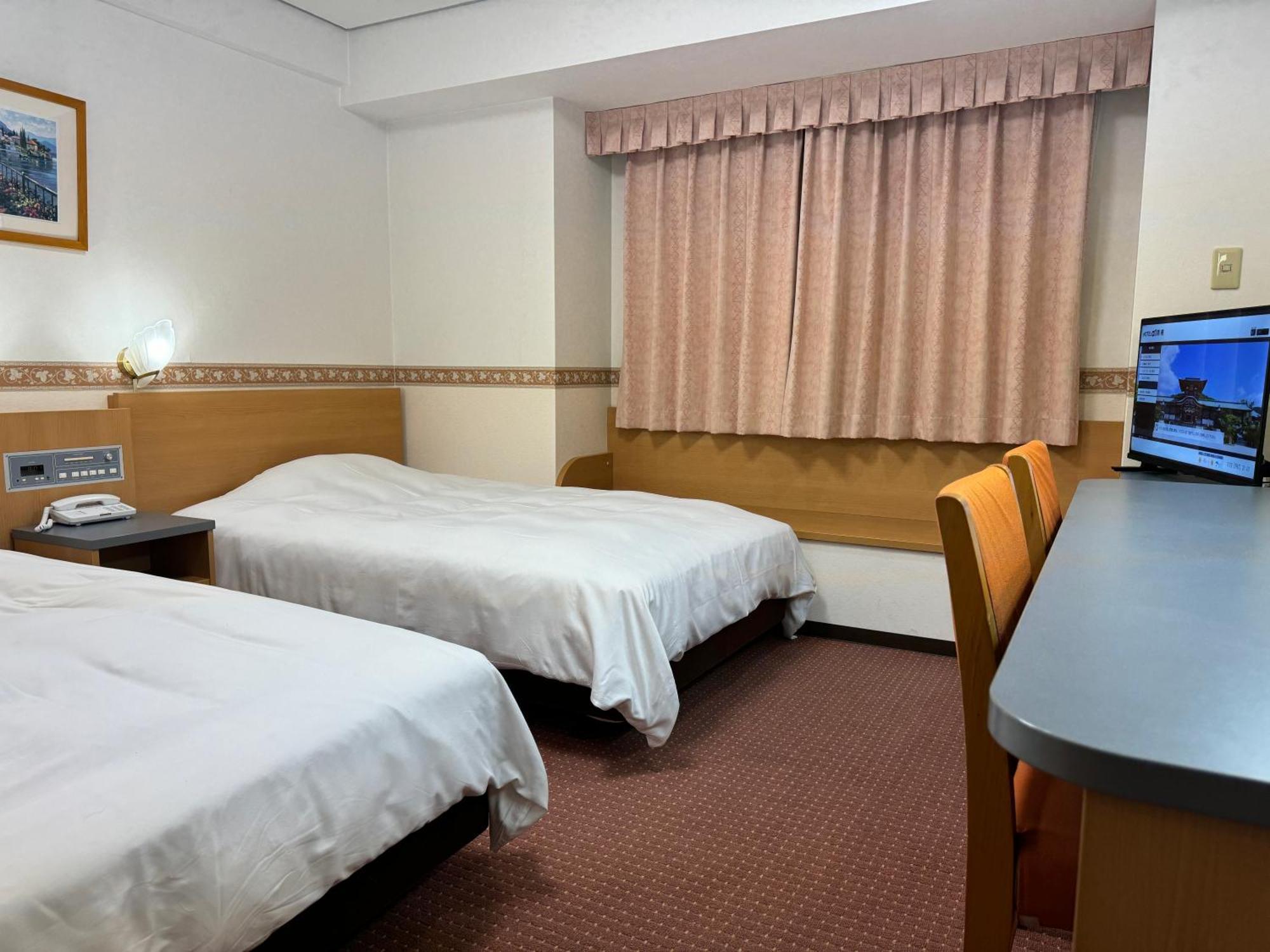 Hotel Alpha-One Hofu Eksteriør billede